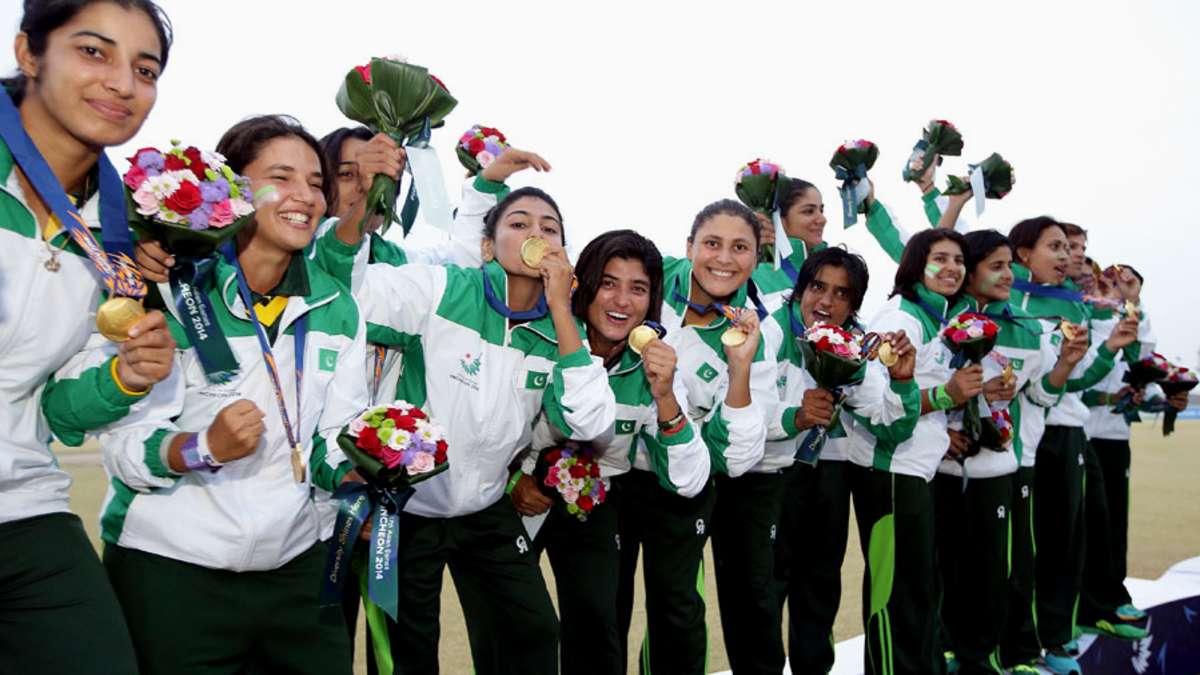 Pakistan clinch thriller to win gold