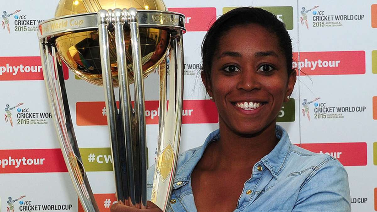 Surrey appoint women's director of cricket