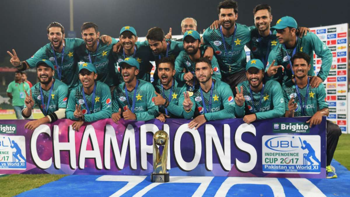 Fan Following: Lights, camera, Pakistan! 