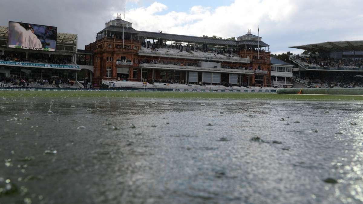 Rain washes out final day as Middlesex draw with Leicestershire