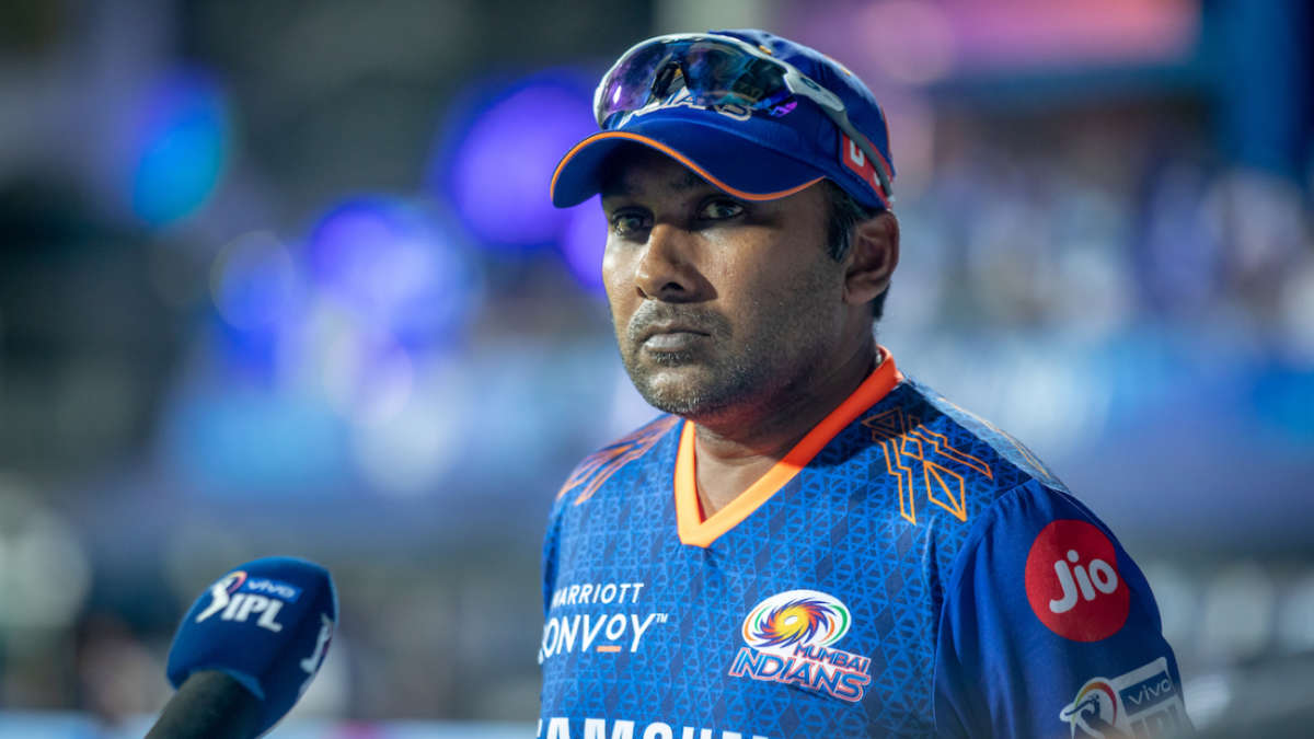 Jayawardene back as Mumbai Indians head coach, replaces Boucher
