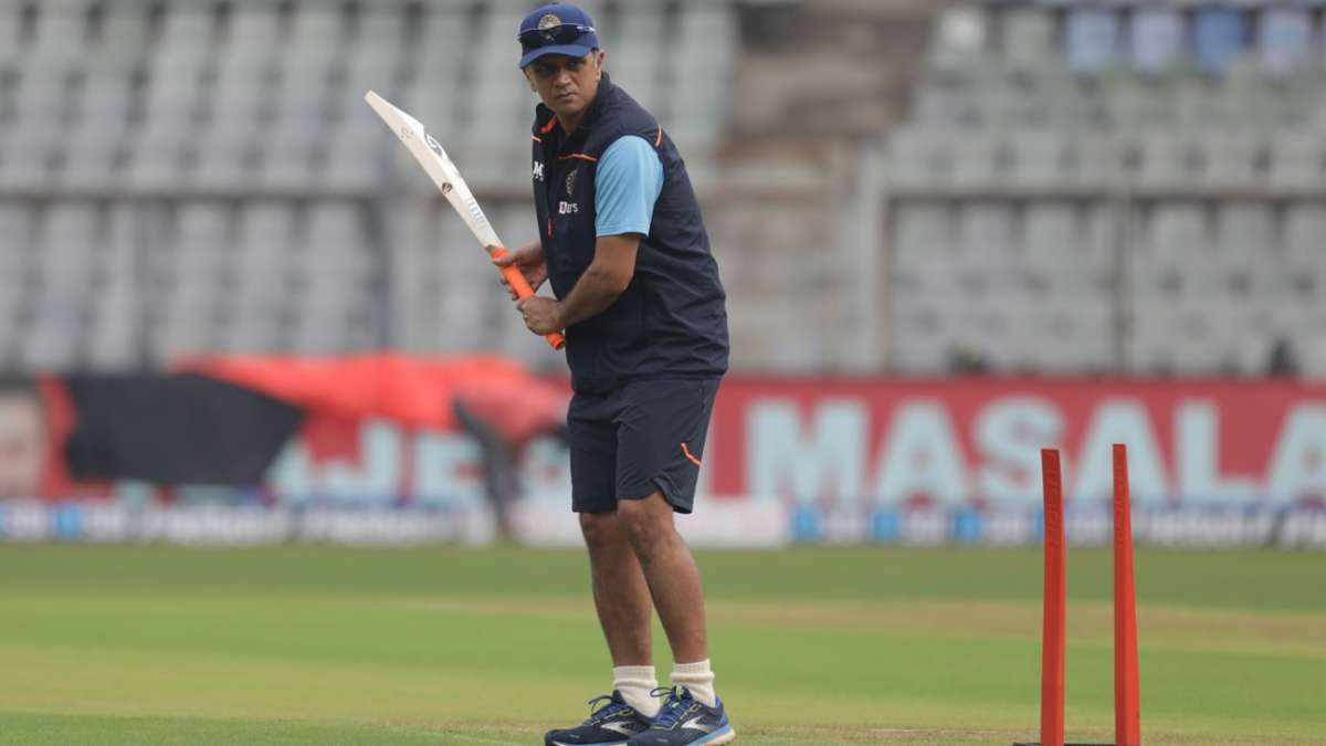 अगर कोच द्रविड़ वही हैं जो कप्तान द्रविड़ थे, तो फिर कुछ कड़े फ़ैसलों के लिए तैयार रहिए