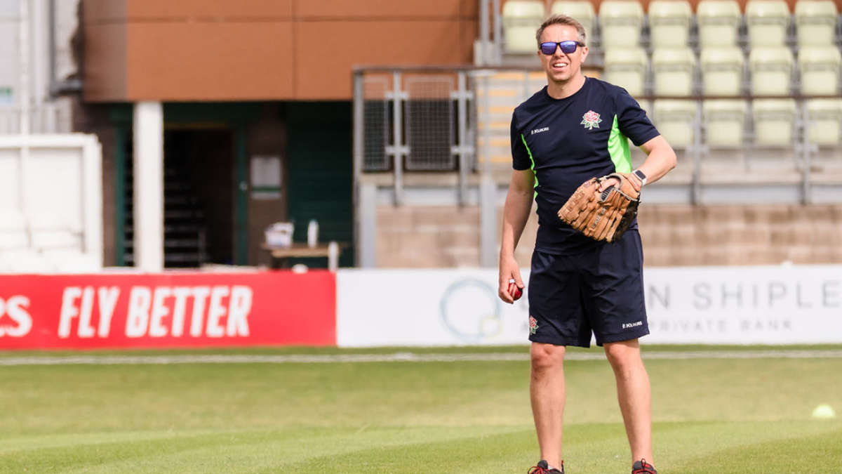 Carl Crowe leaves Lancashire after two seasons as assistant coach