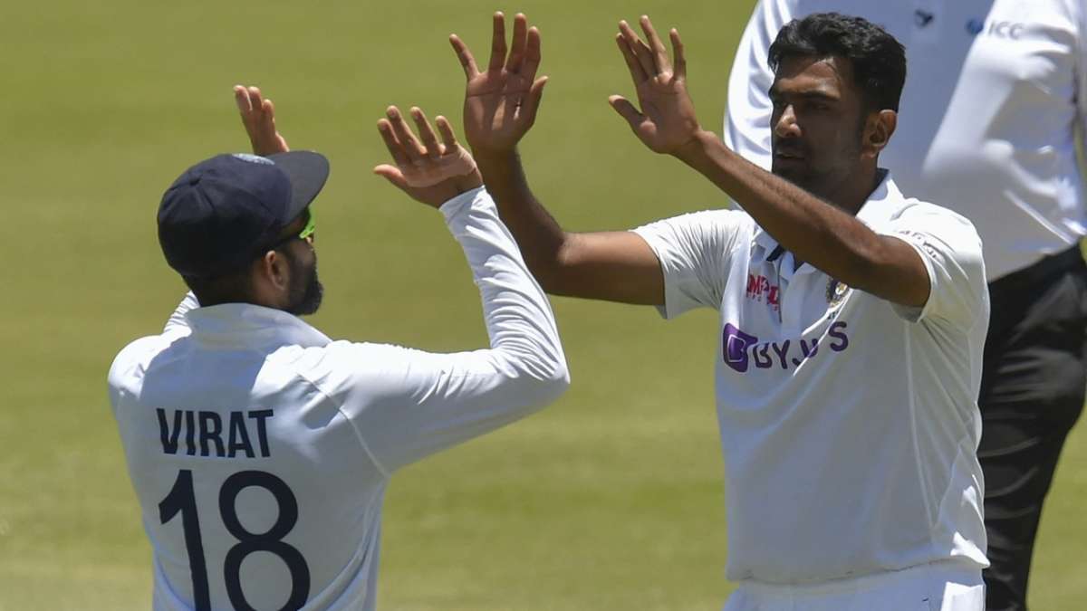 अश्विन फिर से बने विश्व के नंबर एक टेस्ट गेंदबाज़