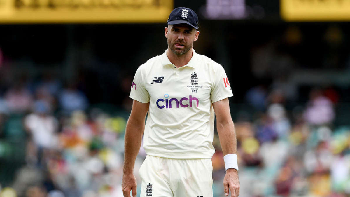 Anderson says 'weak' Australia are still Ashes favourites