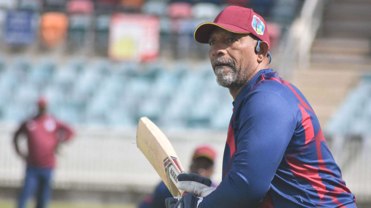 Phil Simmons joins PNG as 'specialist coach' for T20 World Cup