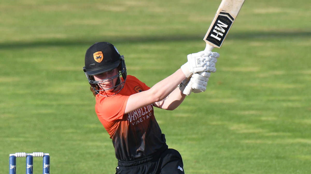 Turner, Windsor star as Durham win low-scoring scrap with Hampshire