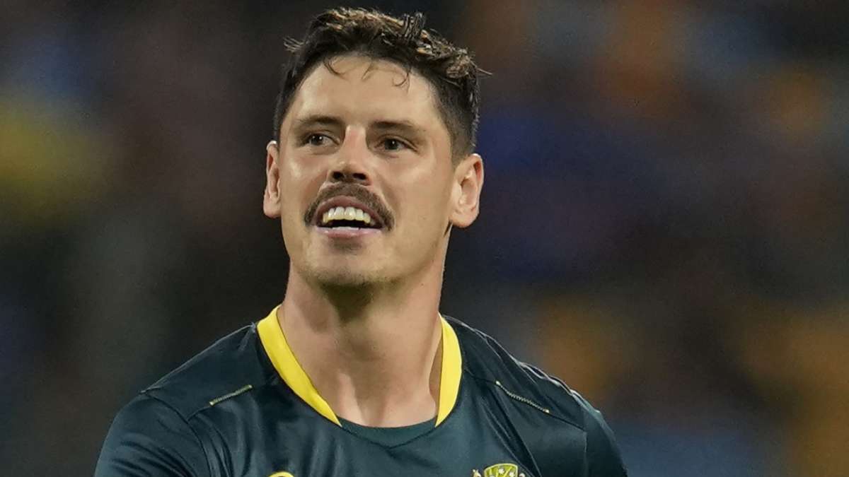 Ben Dwarshuis joins Durham for Vitality Blast campaign