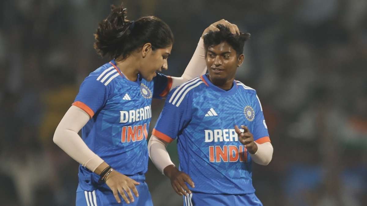 रेटिंग्स : भारत की हार में ऋचा, दीप्ति और पूजा ने बटोरे सर्वाधिक अंक 