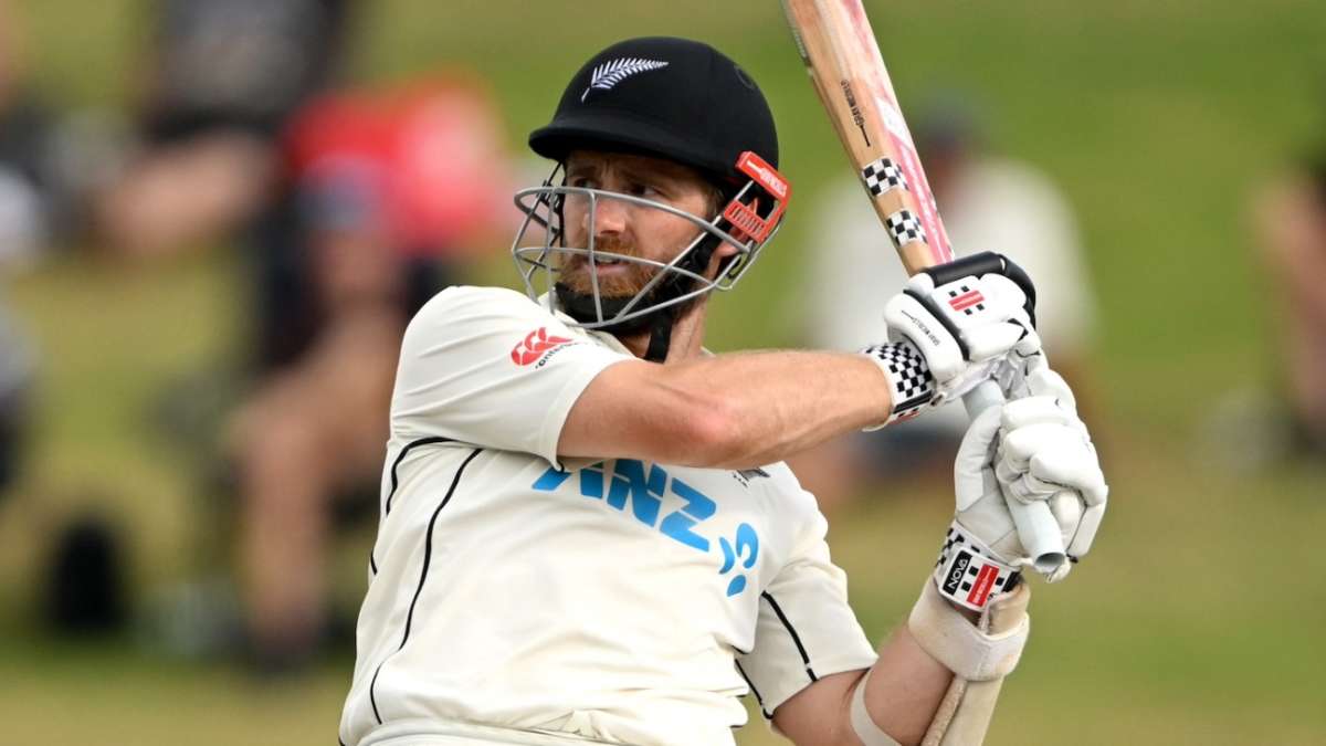 Plunket Shield: Williamson makes low-key return, Nicholls piles on the runs