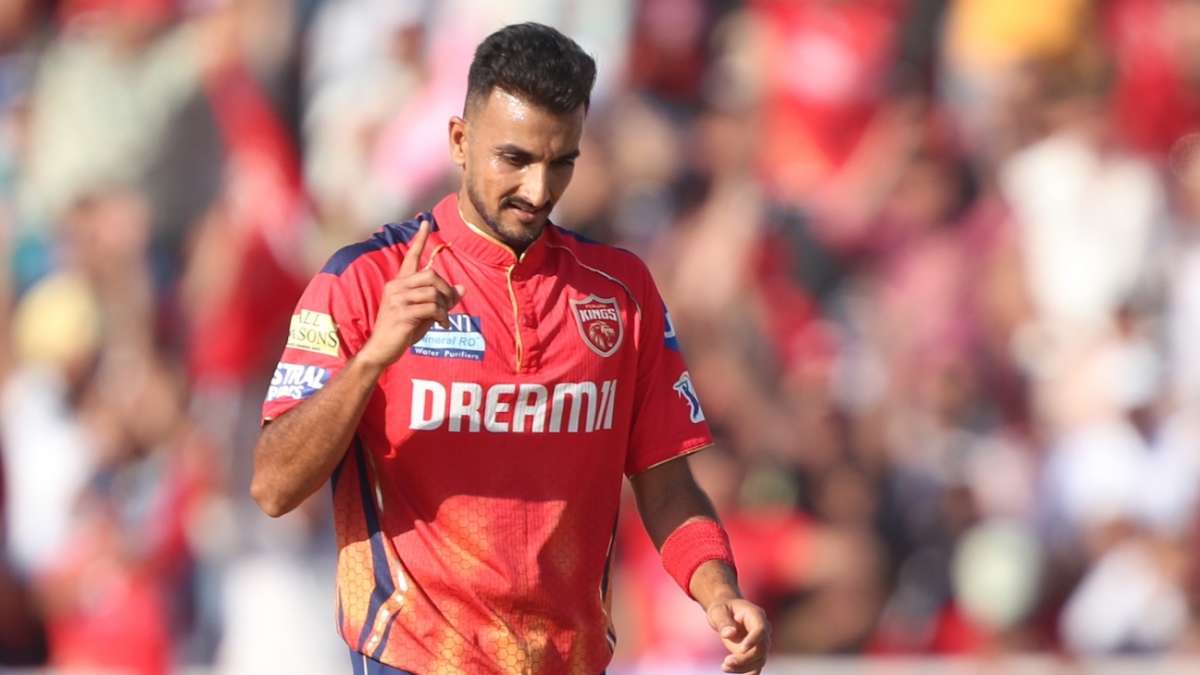 Live - DC stare at below-par total as wickets keep falling