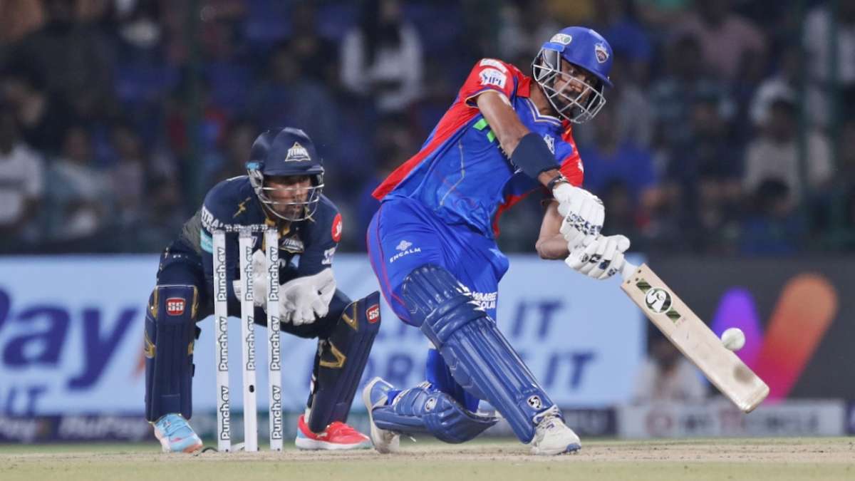 Live - Axar-Pant quick fifty stand puts pressure back on Titans