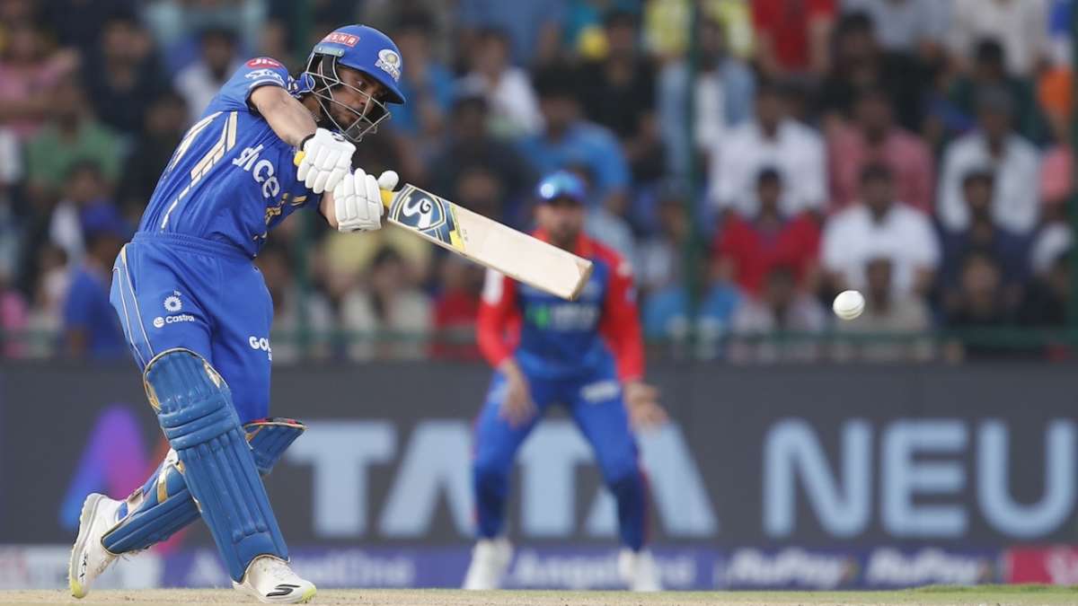 Live - MI lose Rohit and Kishan to pace inside the powerplay