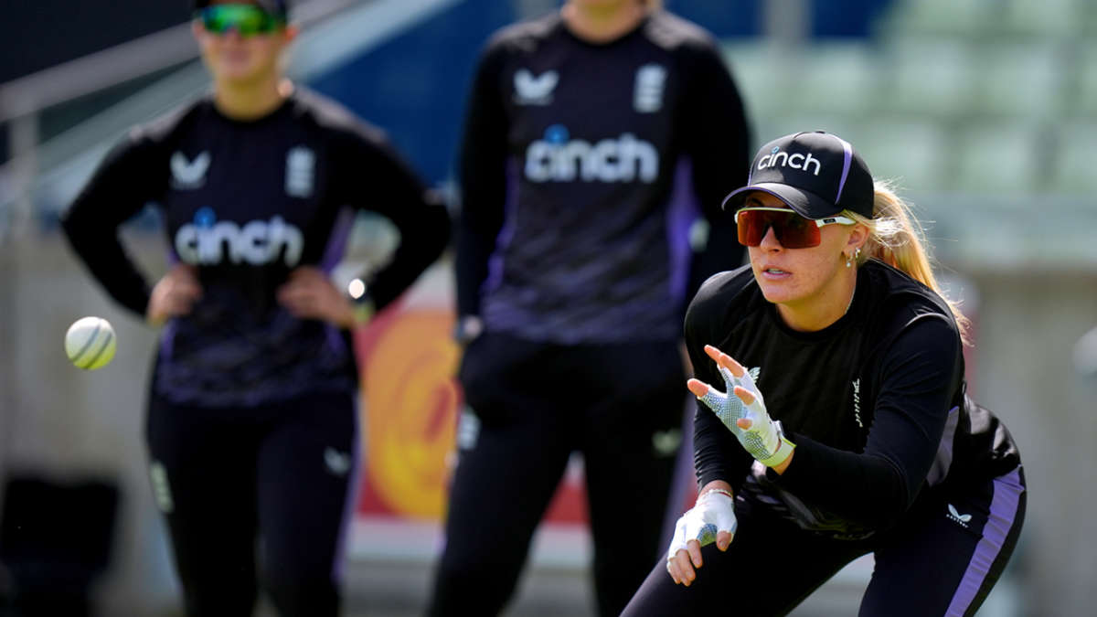 Fit-again Sarah Glenn ready for Pakistan after concussion lay-off