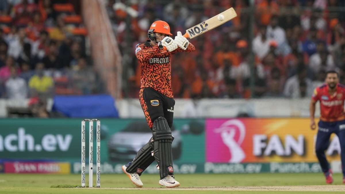 Live - Klaasen, Reddy keep SRH chase on course