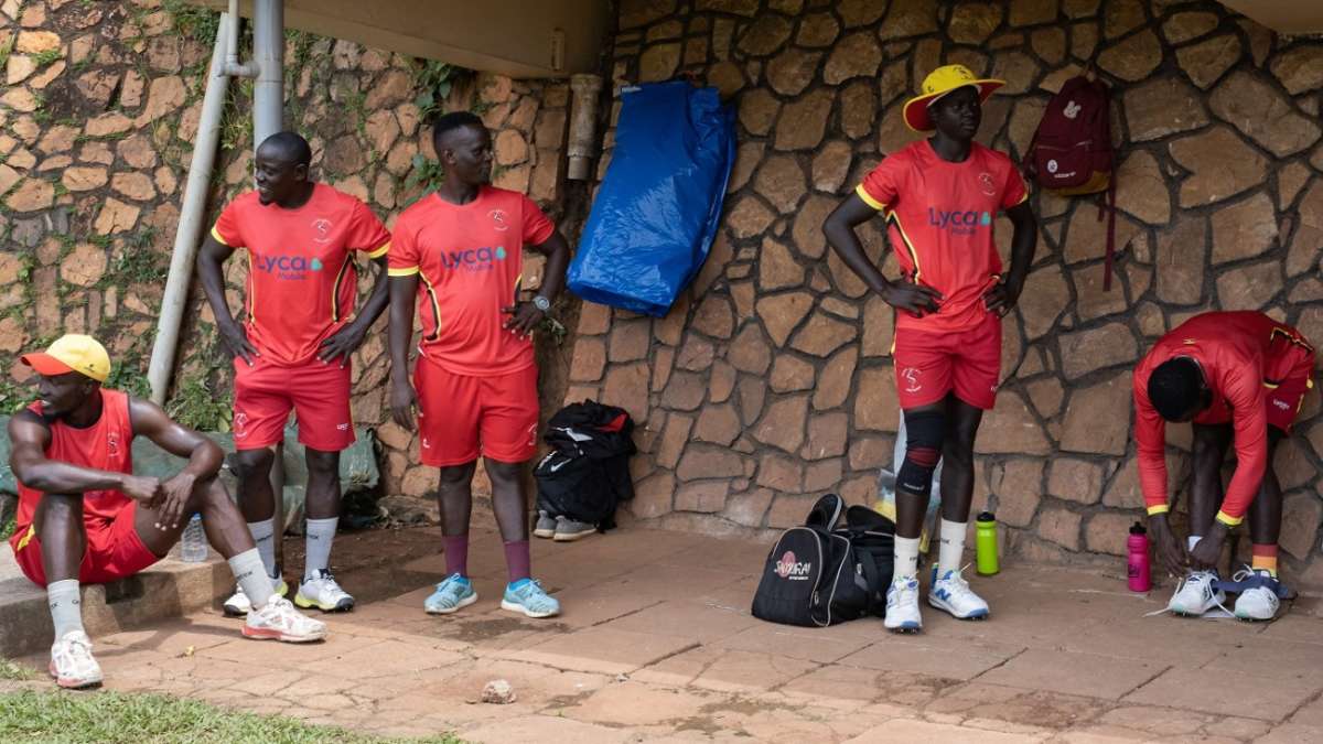 Uganda opt to bowl on their World Cup debut