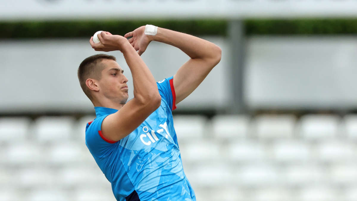 Harry Moore, Derbyshire's rising fast bowler, suffers back injury setback