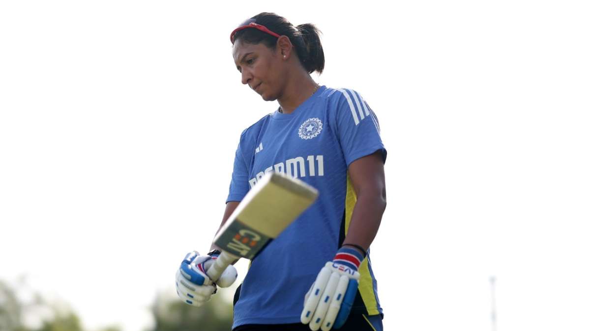 Tour blog - Harmanpreet to be 'monitored and assessed' ahead of the second women's T20I