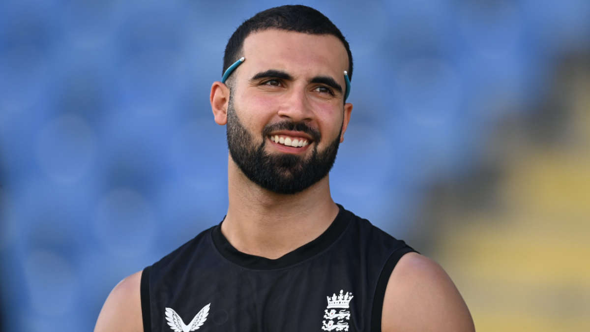 Saqib Mahmood ruled out of T20Is as Scott Currie earns maiden call-up