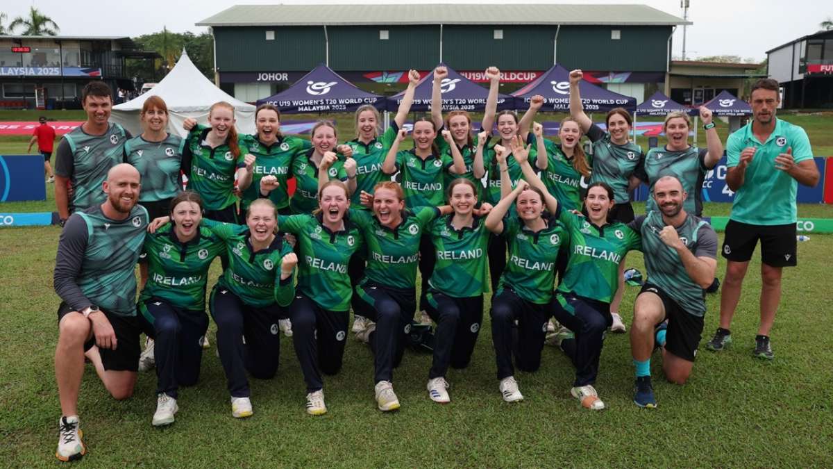 Ireland knock Pakistan out; Australia, Scotland, Bangladesh, England, USA, SA, Nigeria, New Zealand through to Super Six