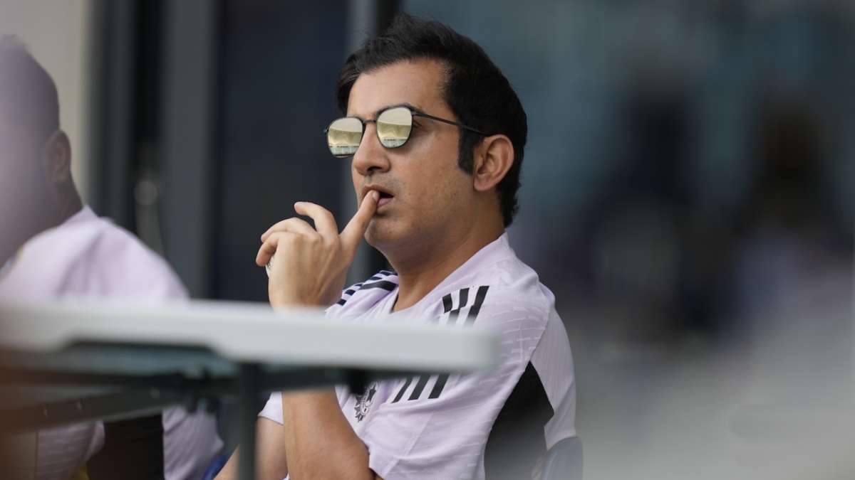 'Gambhir should be doing much better'