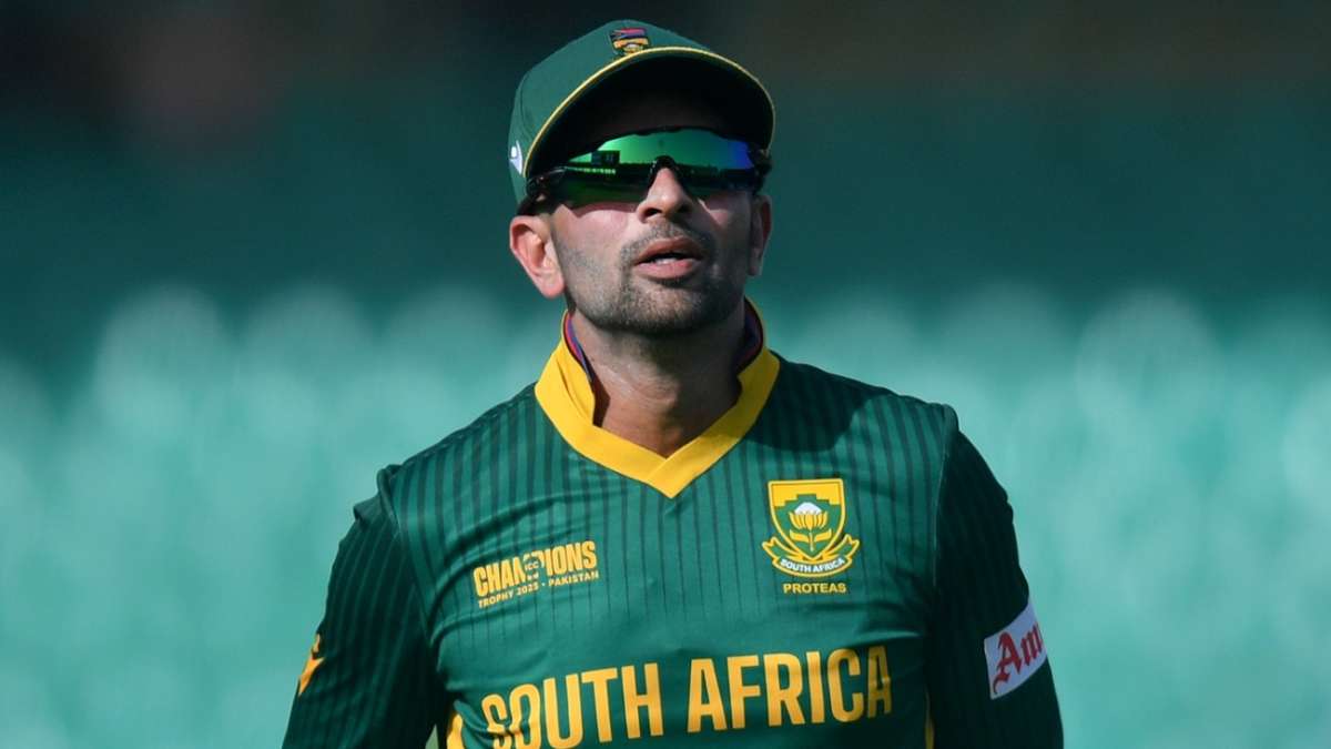 Maharaj back in South Africa's T20I squad for England tour