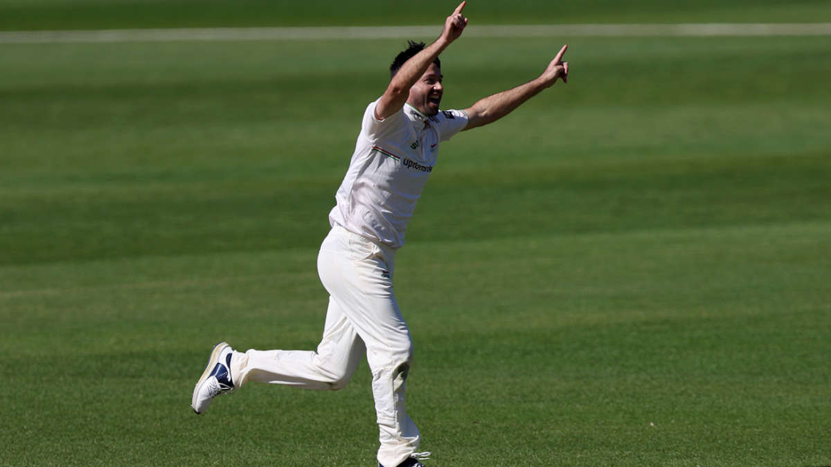 Holland sets sights on title after Leicestershire end long wait for promotion