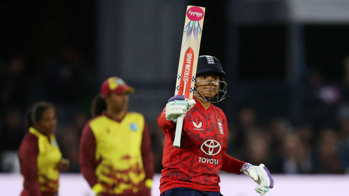 Dunkley, Knight seal redemptive win as England outdo Matthews' brilliant 100*