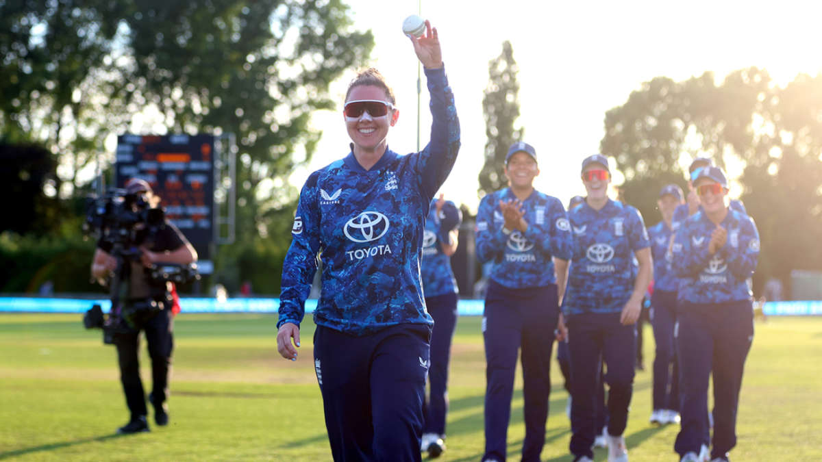 Linsey Smith: 'I wanted to change the story of England's 50-over cricket'