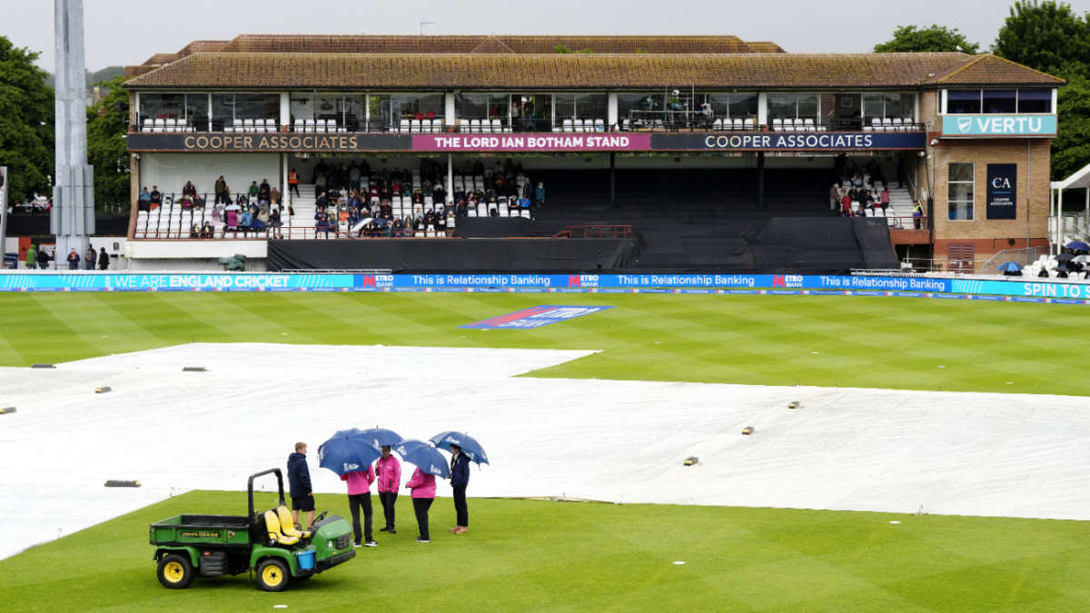 Live - Rain interrupts Windies recovery after collapse