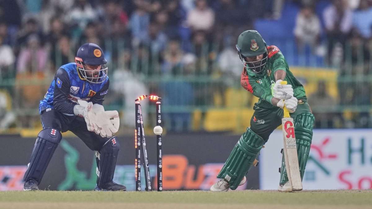 Khettarama bites back as Bangladesh unravel in magnificent fashion