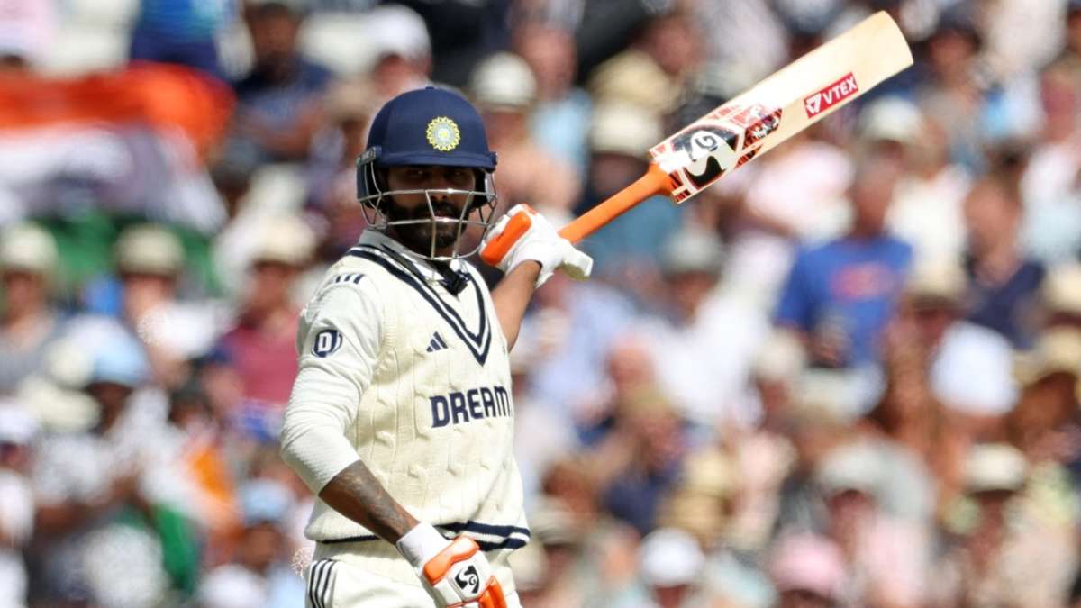 Live - Gill and Jadeja restart smoothly on second morning
