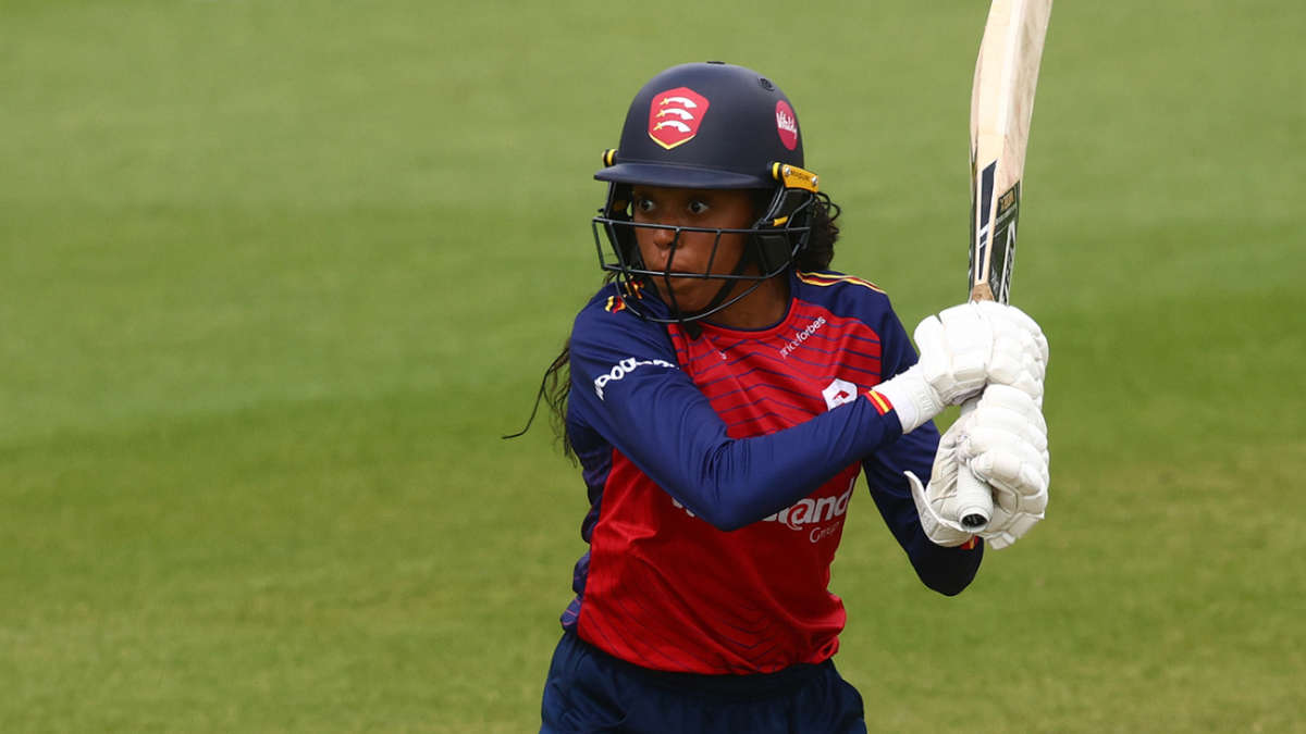Griffith leads Essex to consolation win over Durham
