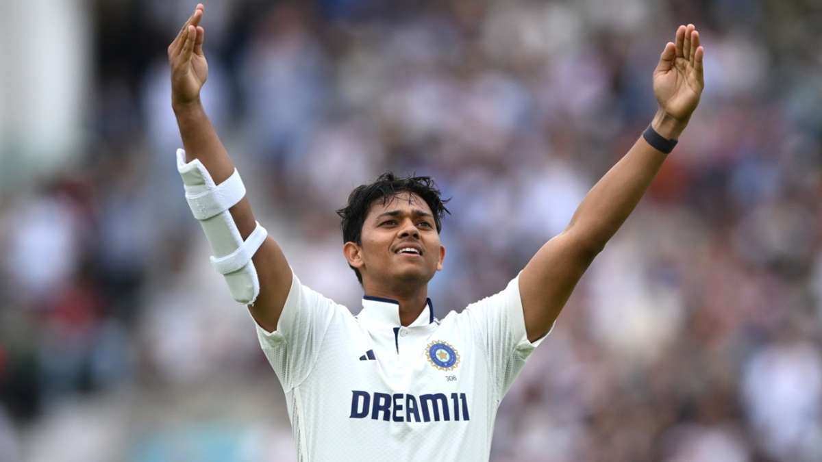 Live - Jaiswal falls after taking India 250 ahead