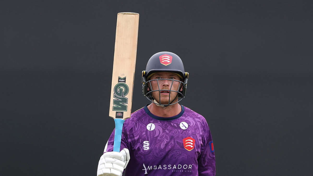 Tom Westley century leads decisive batting performance by Essex 