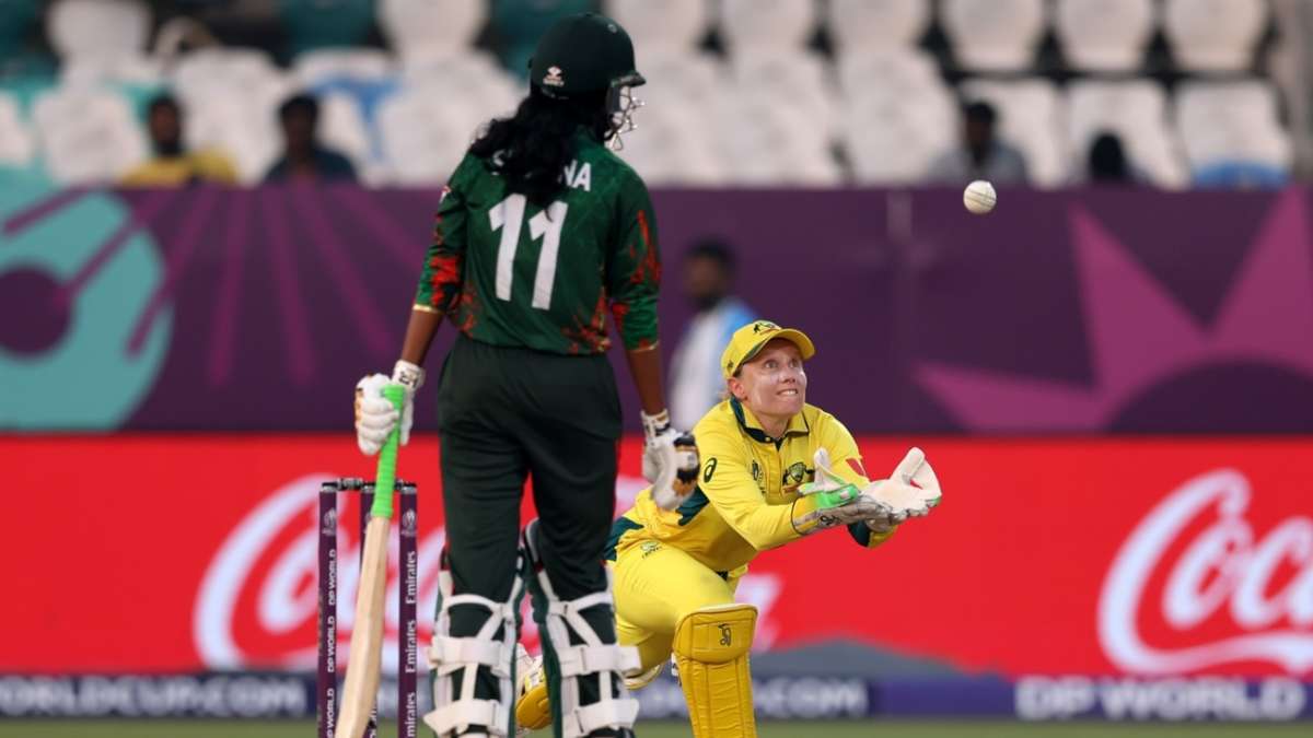 Healy and Australia ride the upswing after shoddy fielding show