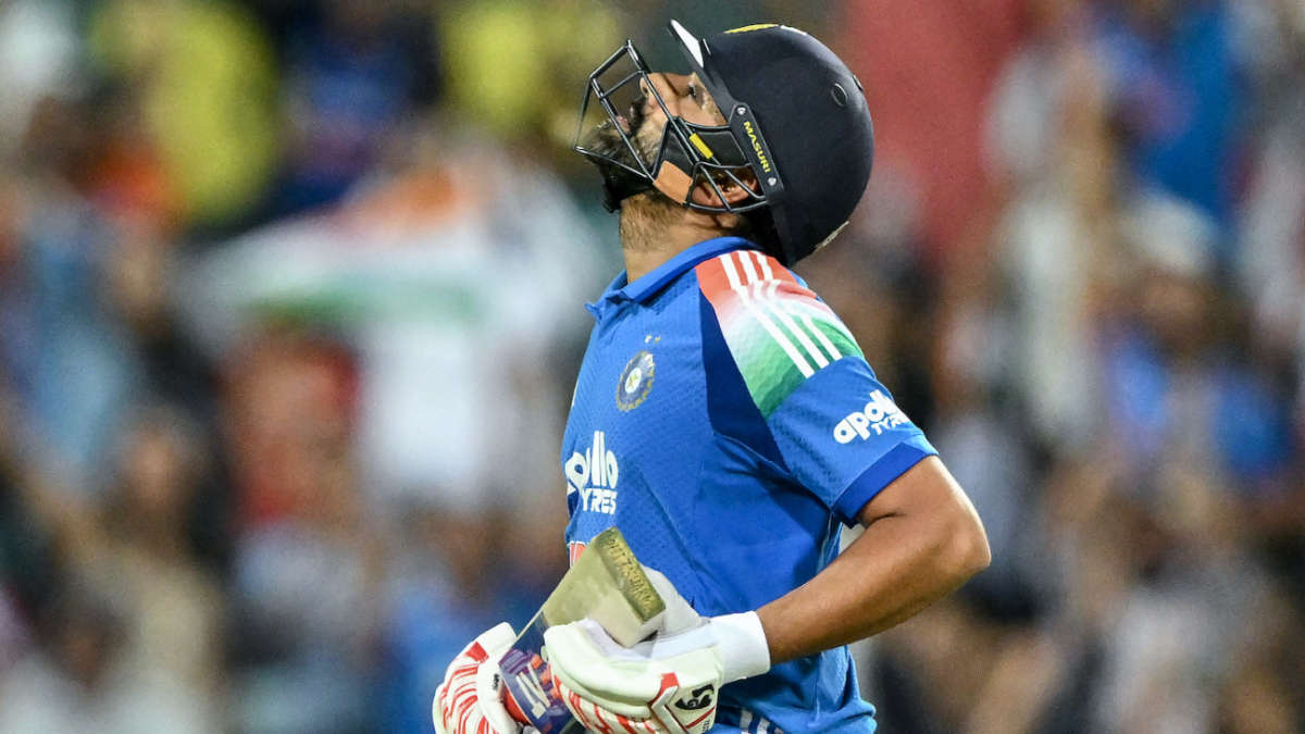 Live - Vintage Rohit, Kohli ensure India finish on a high