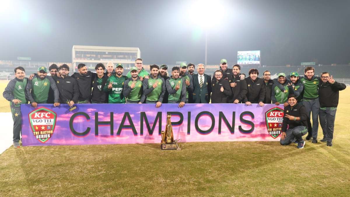Nawaz and Afridi blow Sri Lanka away to seal tri-series for Pakistan