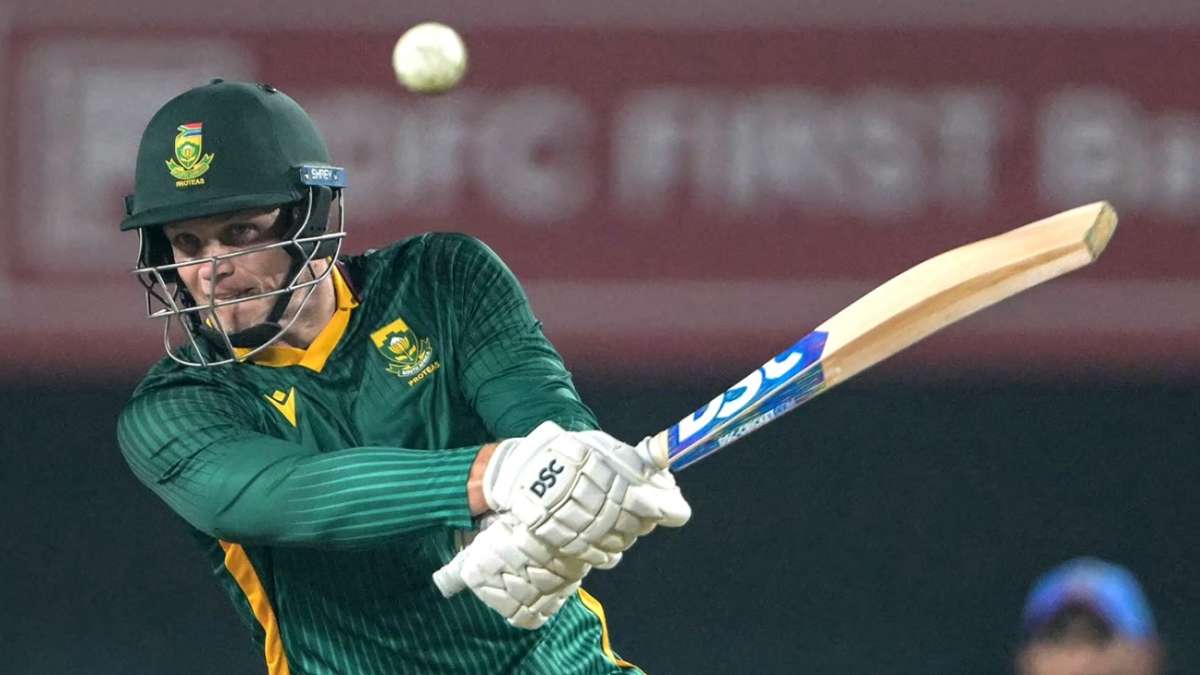 Live - Bosch keeps faint hopes alive for SA