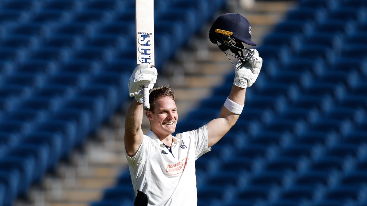 Macdonald's maiden hundred carries leaders Victoria to victory