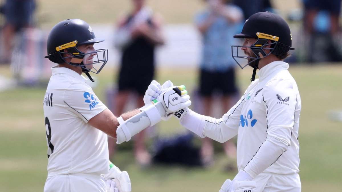 What's the highest Test partnership between two left-hand batters?