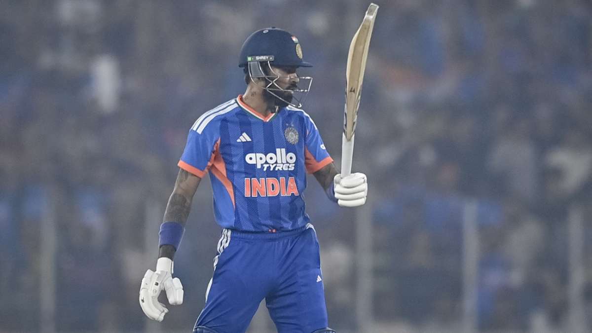 आंकड़े - हार्दिक का 16 गेंद में पचासा, वरुण का साउथ अफ़्रीका से प्यार