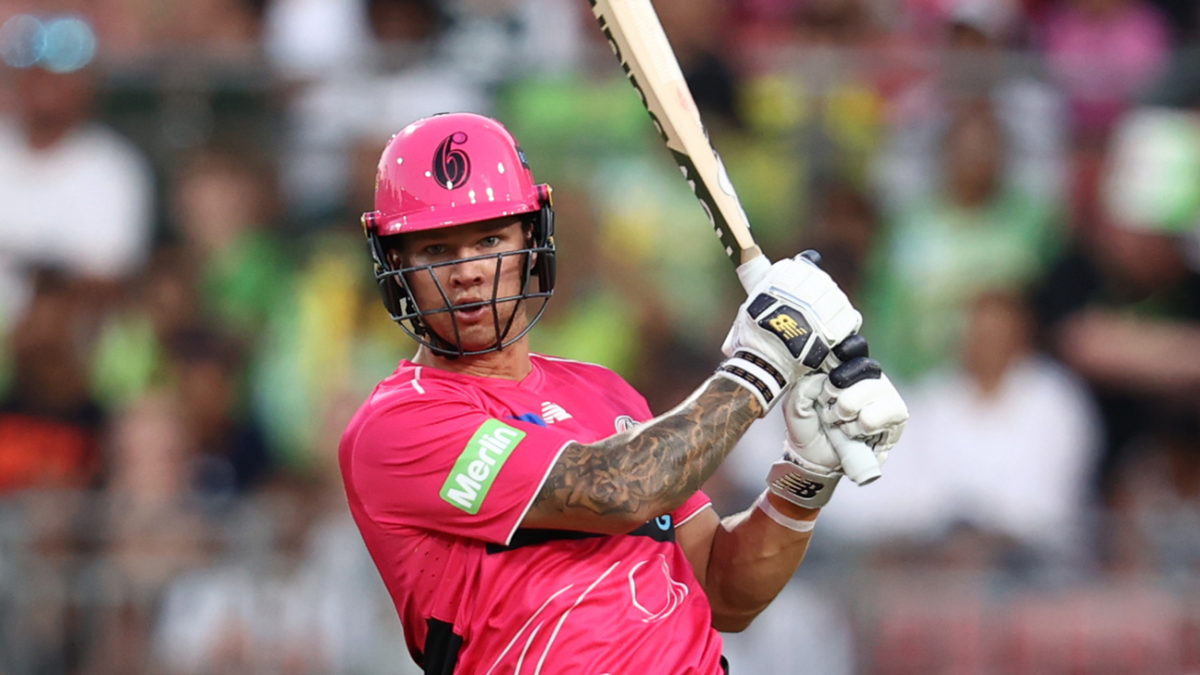 Live - Sixers bowl as BBL brings in the New Year