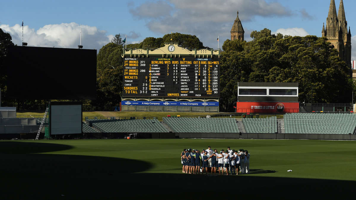 'Worst' Australian team too good for England again