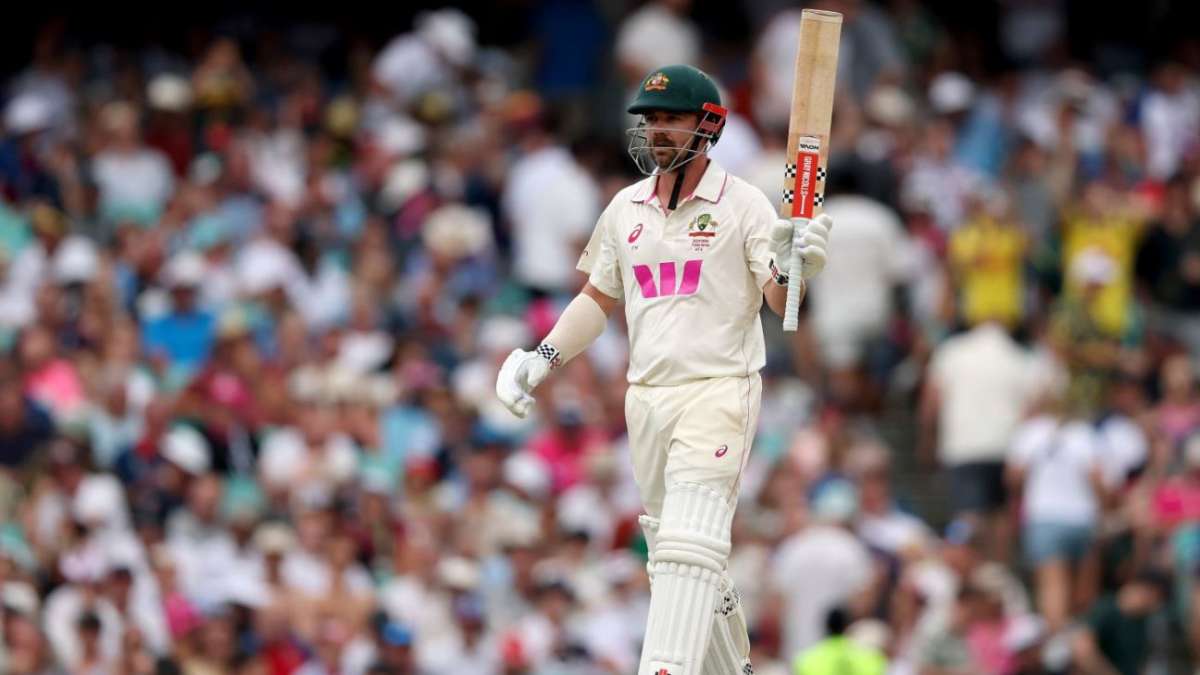 Live - Head posts another fifty as Australia cruise
