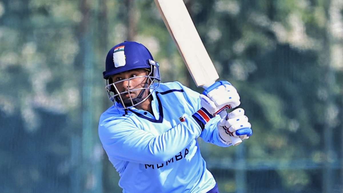 Vijay Hazare Trophy LIVE - Mayank, Padikkal, Rinku in action in quarter-finals