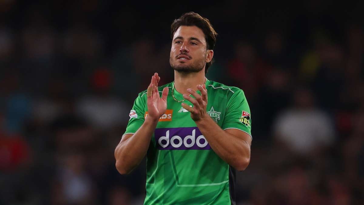 Live - Renegades strike twice quickly after Rogers' 53