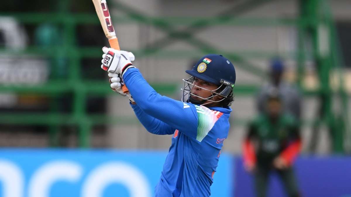 Live - Sooryavanshi's 30-ball fifty keeps India going