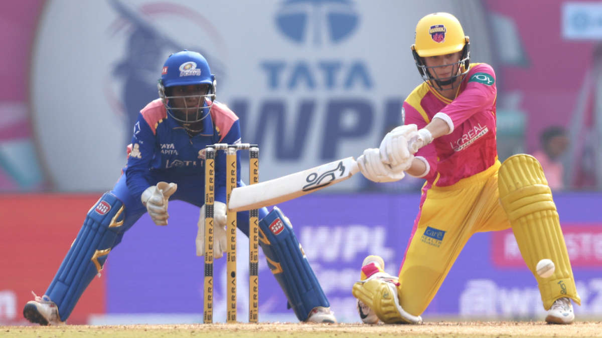 Live - Lanning, Litchfield fifties take UPW to 187