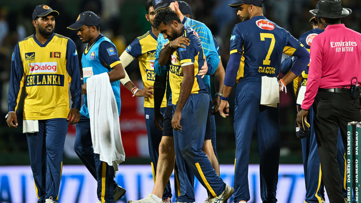 Shoulder injury casts doubt over Eshan Malinga's T20 World Cup